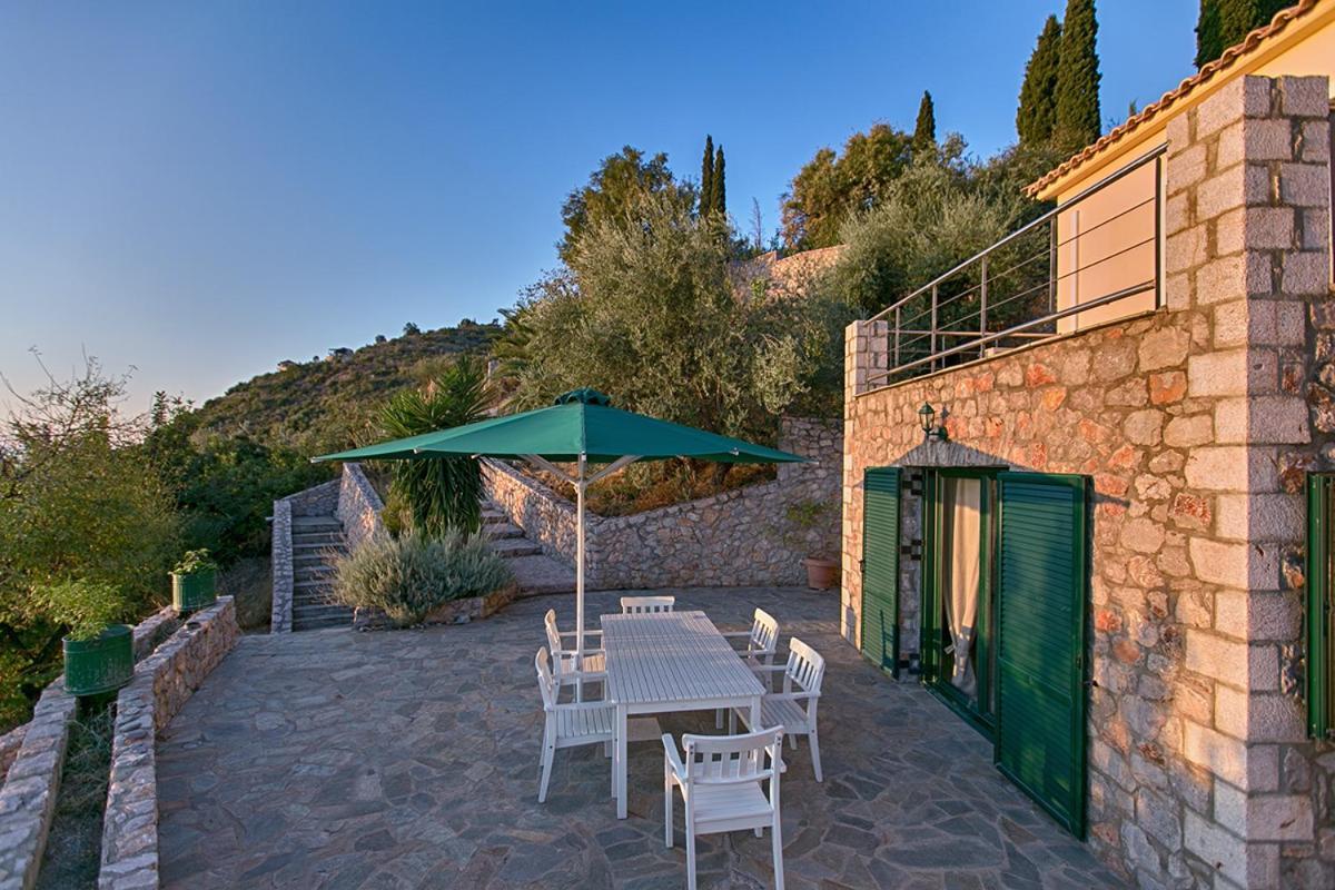 Kissakas Villas Leonídion Exterior foto